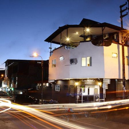 Hostal Casa Blanca Tarapoto Eksteriør billede