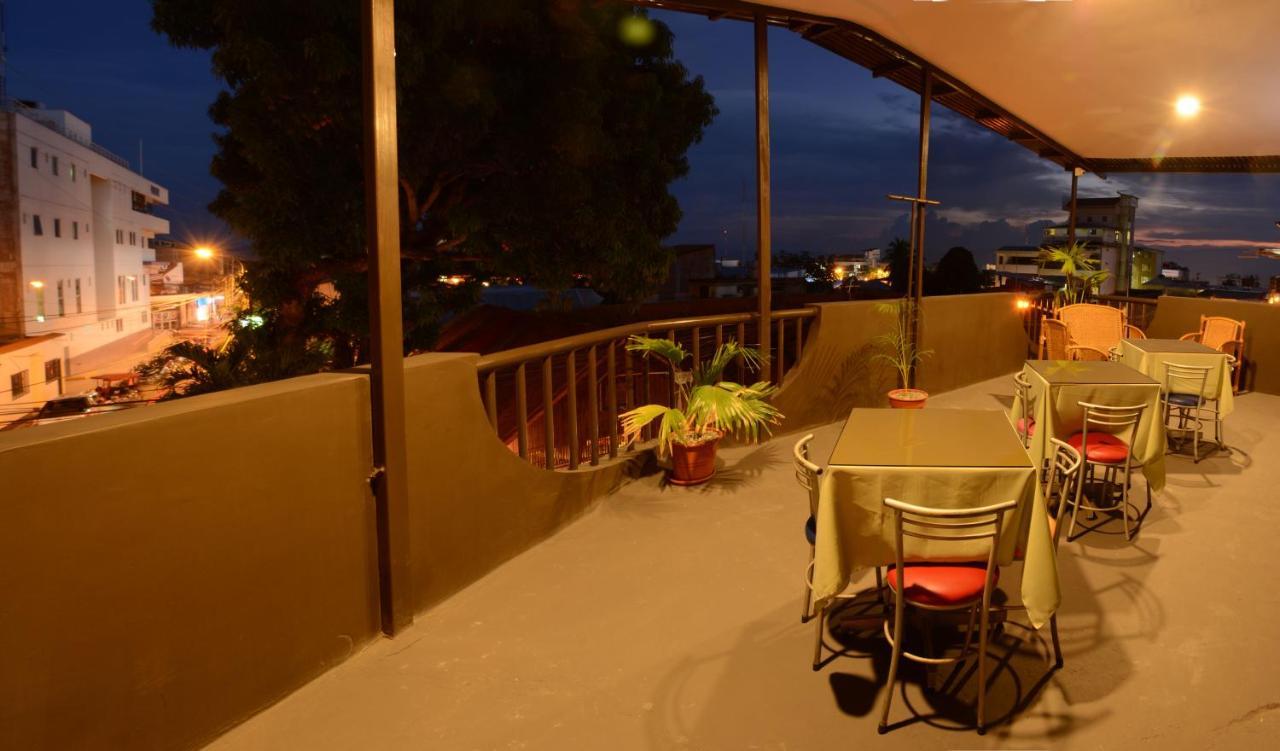 Hostal Casa Blanca Tarapoto Eksteriør billede