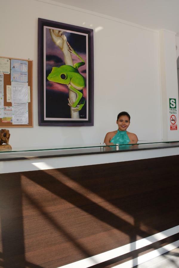 Hostal Casa Blanca Tarapoto Eksteriør billede