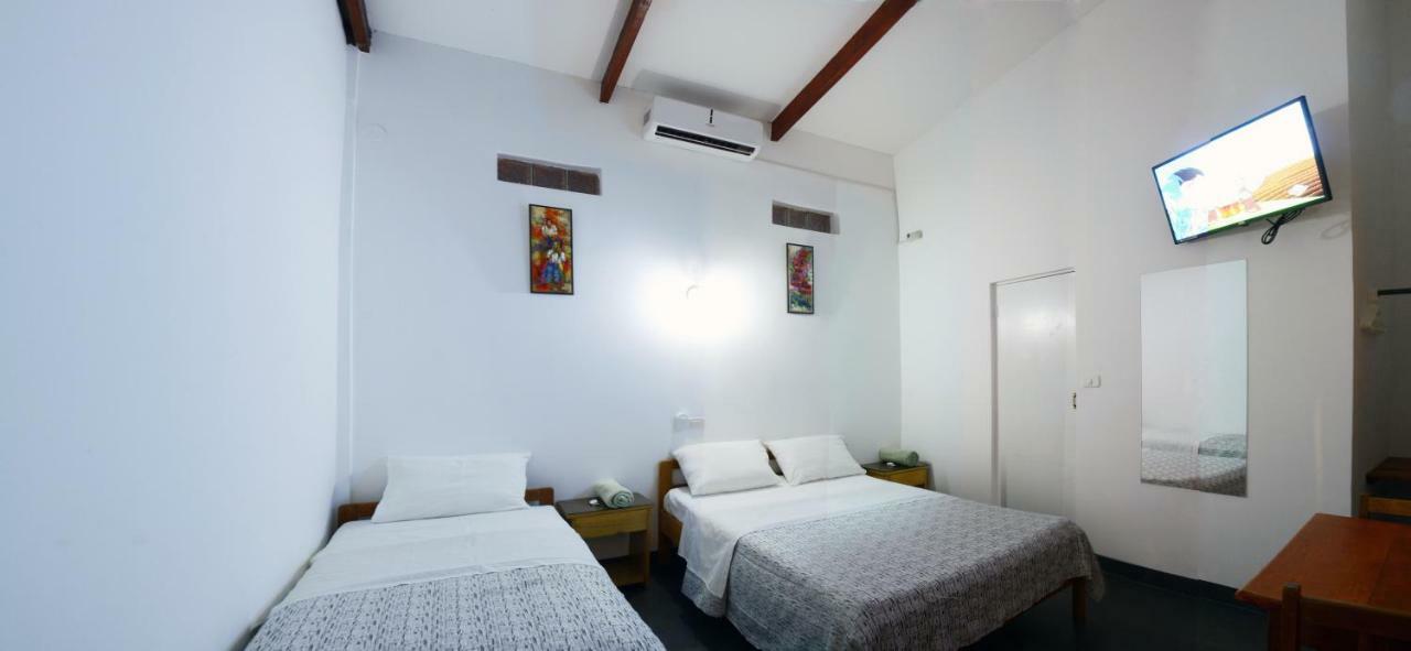 Hostal Casa Blanca Tarapoto Eksteriør billede